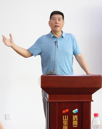 董事長作工作報告4